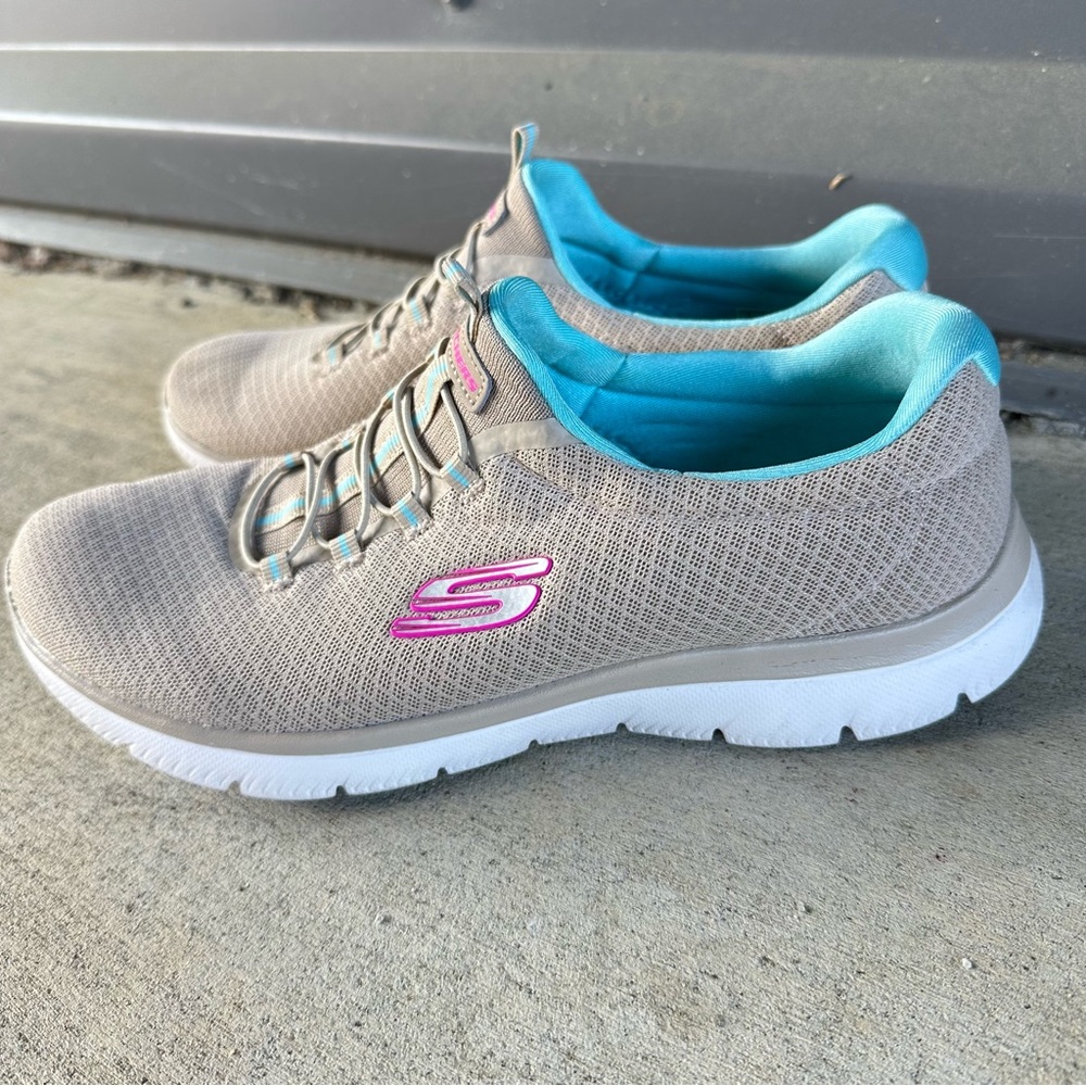 Skechers Memory Foam Slip On Shoes Size 10